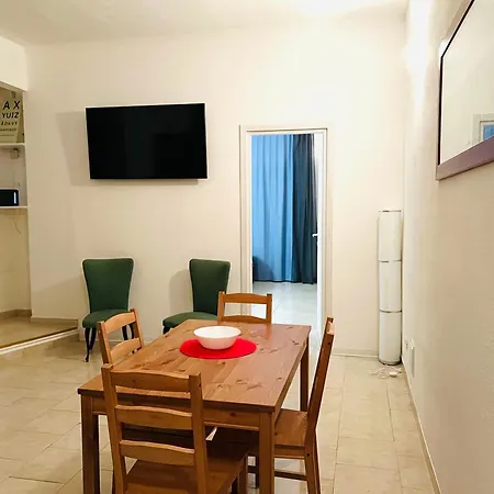 Apartment Beautiful For 6 Peaple Close To The Red Metro